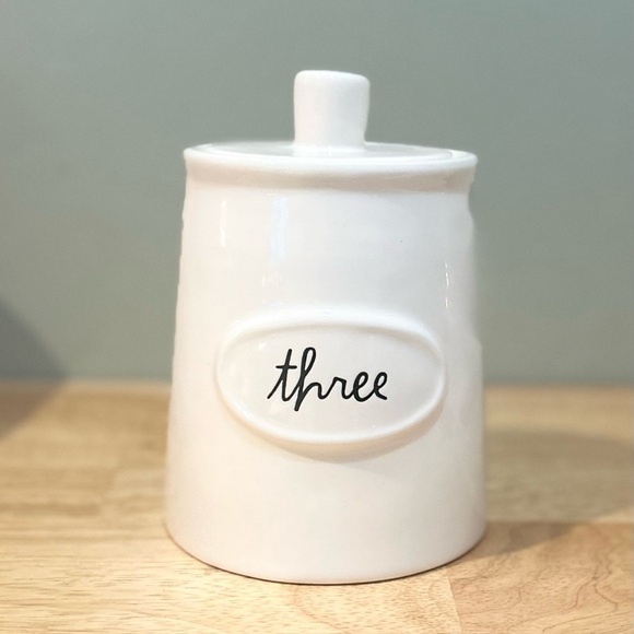 Rae Dunns Artisans Collection “three” Ceramic Canister With Lid. NWTS - Picture 5 of 6